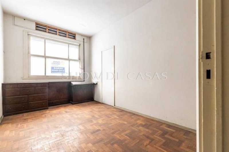 Apartamento à venda com 4 quartos, 258m² - Foto 13