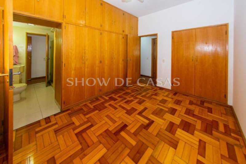 Apartamento à venda com 4 quartos, 258m² - Foto 15