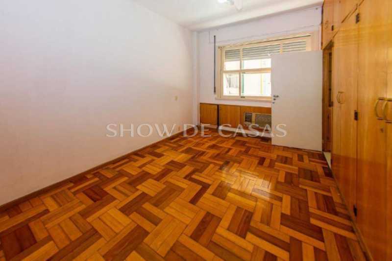 Apartamento à venda com 4 quartos, 258m² - Foto 17