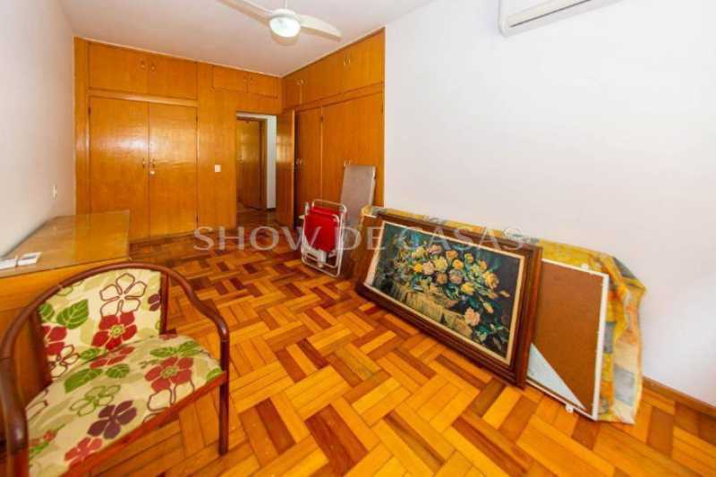 Apartamento à venda com 4 quartos, 258m² - Foto 20