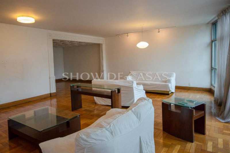 Apartamento à venda com 3 quartos, 258m² - Foto 5