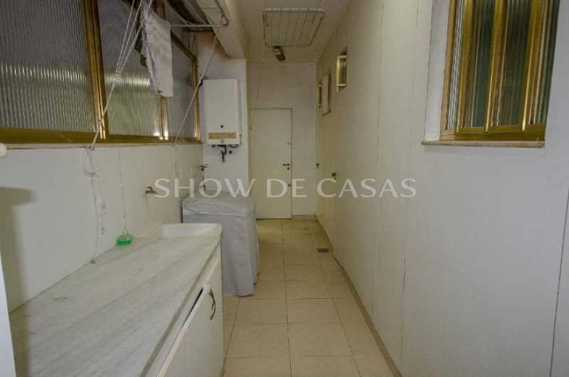 Apartamento à venda com 3 quartos, 258m² - Foto 28