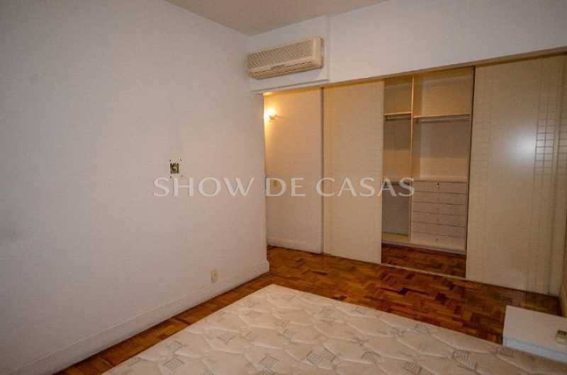 Apartamento à venda com 3 quartos, 258m² - Foto 11