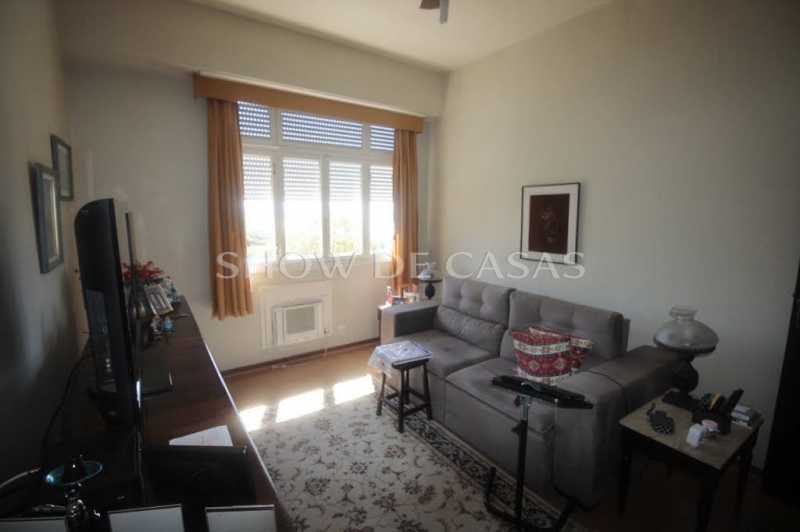 Apartamento à venda com 4 quartos, 213m² - Foto 10