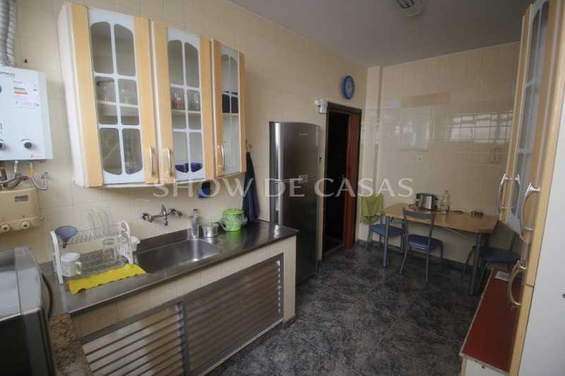 Apartamento à venda com 4 quartos, 213m² - Foto 20