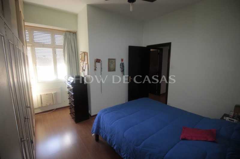 Apartamento à venda com 4 quartos, 213m² - Foto 12