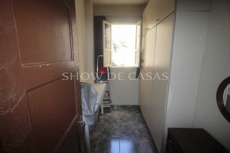 Apartamento à venda com 4 quartos, 213m² - Foto 23