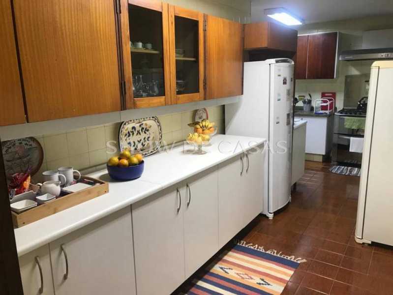 Apartamento à venda com 2 quartos, 142m² - Foto 12