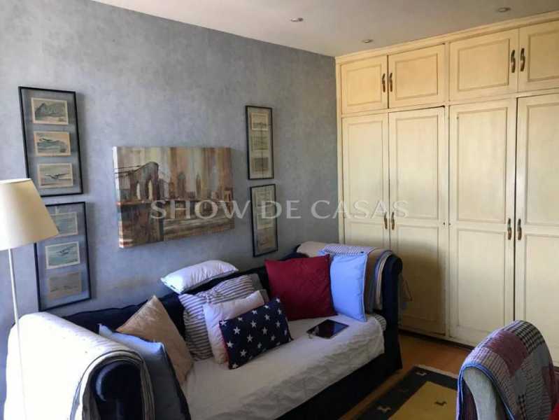 Apartamento à venda com 2 quartos, 142m² - Foto 18