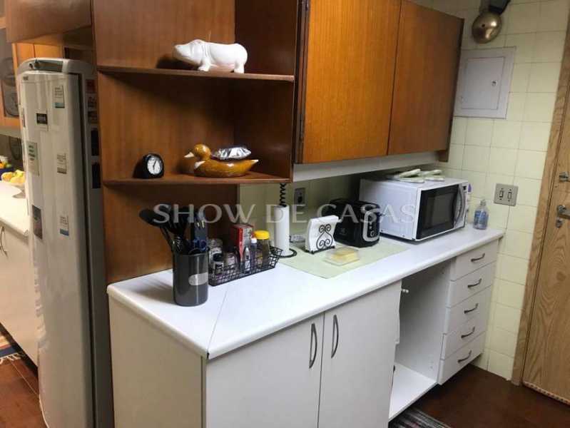 Apartamento à venda com 2 quartos, 142m² - Foto 16