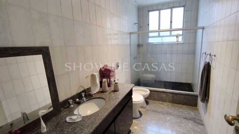 Apartamento à venda com 4 quartos, 230m² - Foto 22