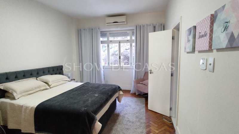 Apartamento à venda com 4 quartos, 230m² - Foto 12