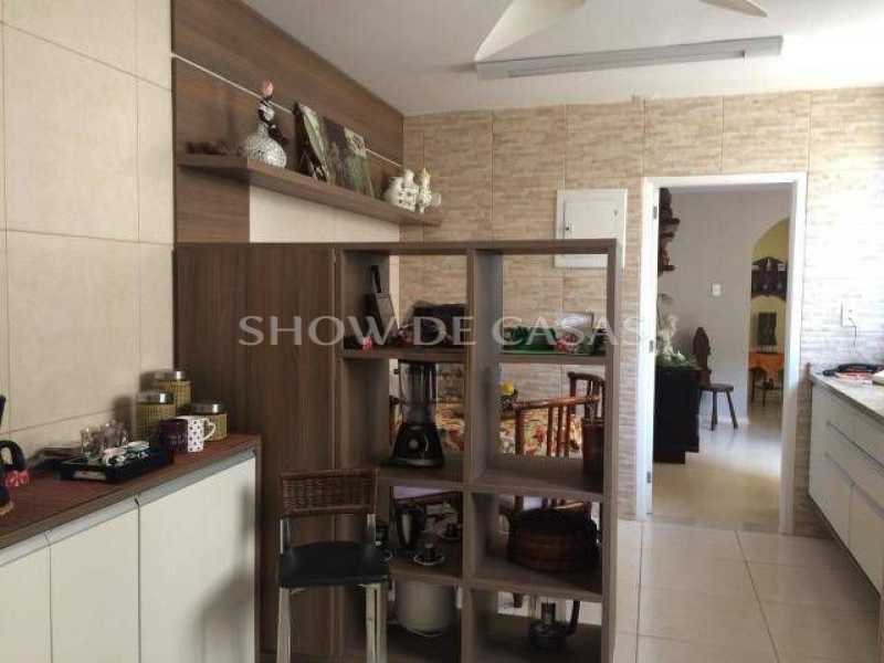 Apartamento à venda com 4 quartos, 230m² - Foto 12