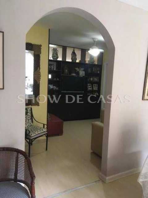 Apartamento à venda com 4 quartos, 230m² - Foto 13