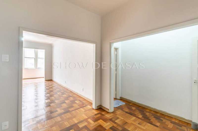 Apartamento à venda com 4 quartos, 231m² - Foto 7