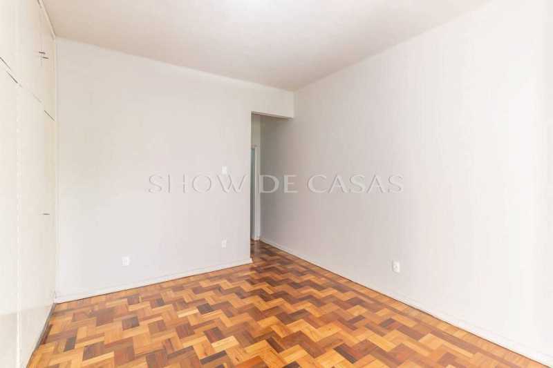 Apartamento à venda com 4 quartos, 231m² - Foto 11