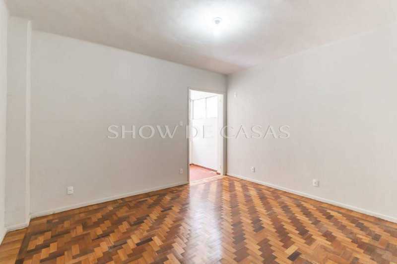 Apartamento à venda com 4 quartos, 231m² - Foto 17