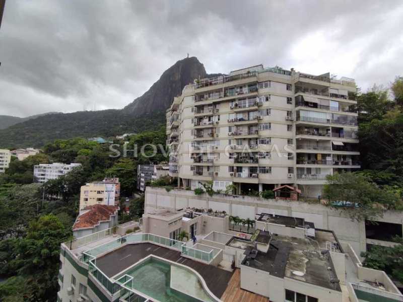 Apartamento à venda com 2 quartos, 79m² - Foto 5