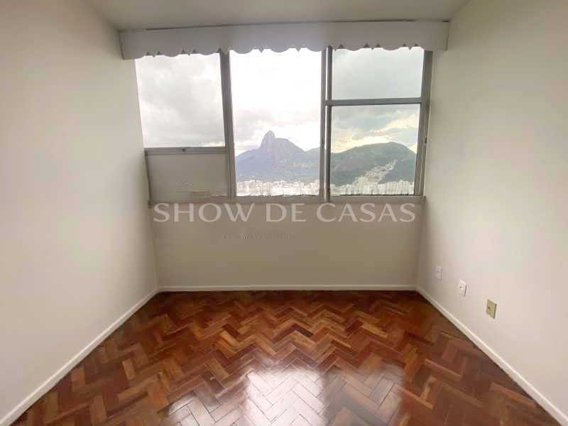 Apartamento à venda com 3 quartos, 100m² - Foto 1