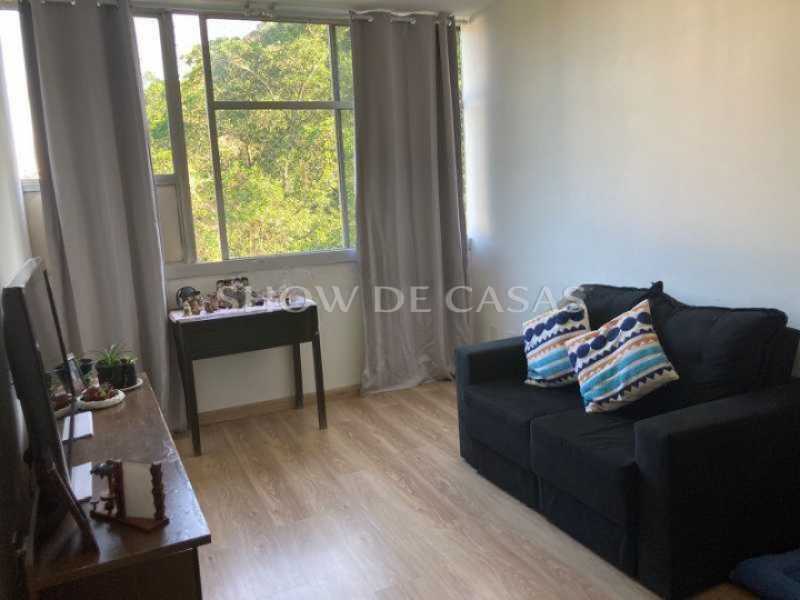 Apartamento à venda com 3 quartos, 94m² - Foto 1