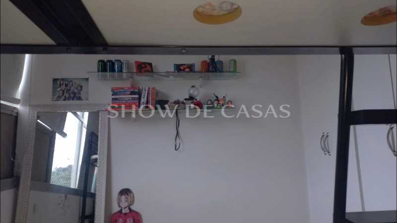 Apartamento à venda com 3 quartos, 94m² - Foto 17