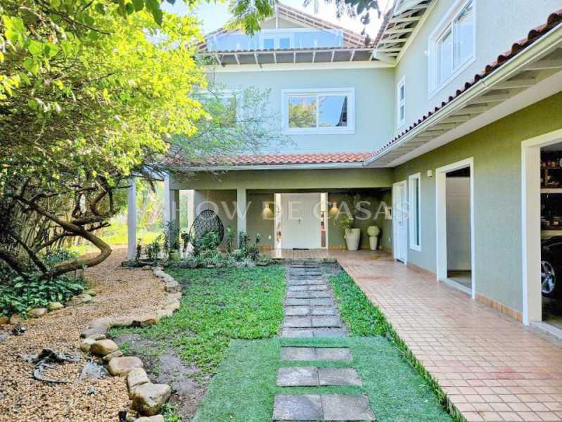 Casa de Condomínio à venda com 6 quartos, 580m² - Foto 29