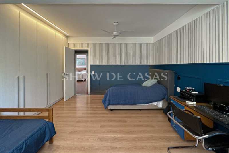 Casa de Condomínio à venda com 6 quartos, 580m² - Foto 15