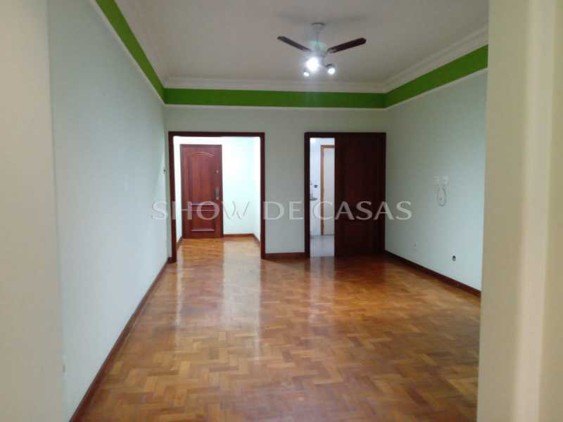 Apartamento à venda com 3 quartos, 110m² - Foto 3