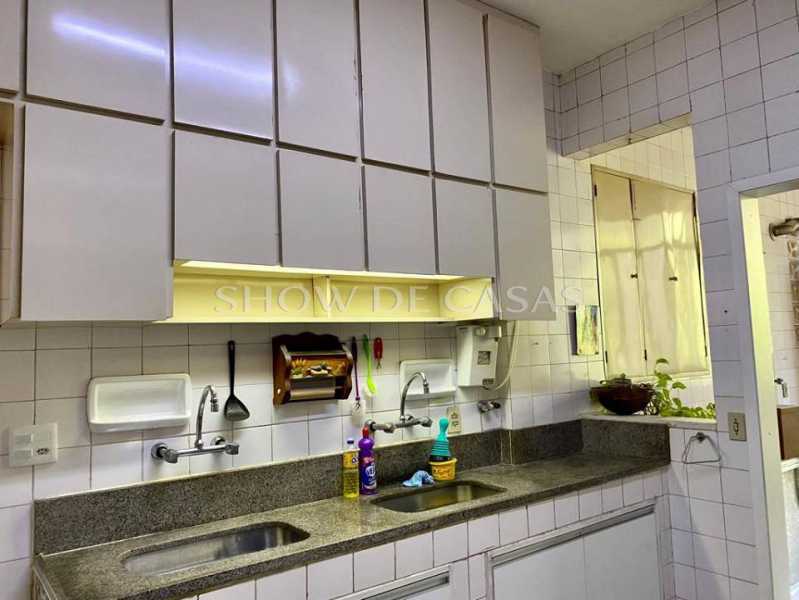 Apartamento à venda com 4 quartos, 218m² - Foto 16