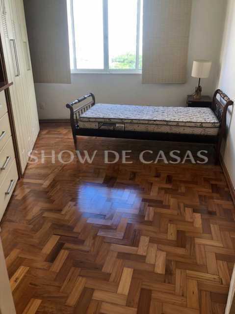 Apartamento à venda com 3 quartos, 140m² - Foto 8