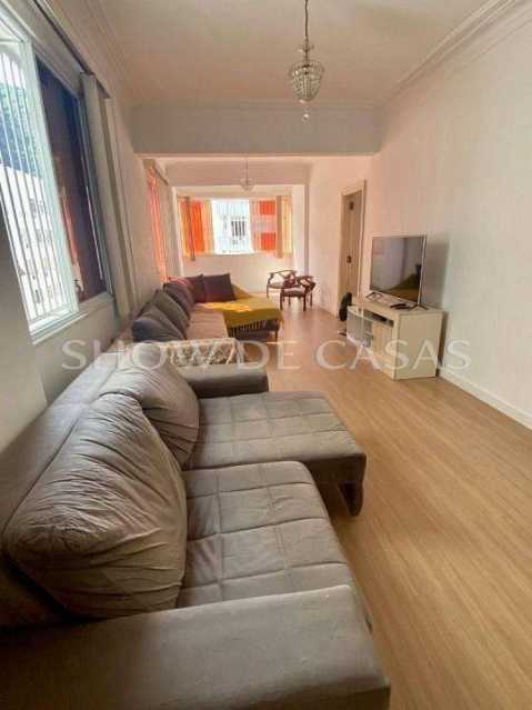 Apartamento à venda com 4 quartos, 160m² - Foto 2