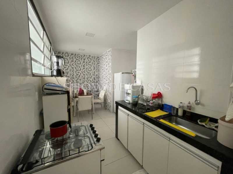 Apartamento à venda com 4 quartos, 160m² - Foto 8