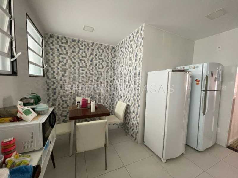 Apartamento à venda com 4 quartos, 160m² - Foto 9