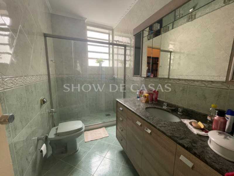 Apartamento à venda com 3 quartos, 140m² - Foto 9