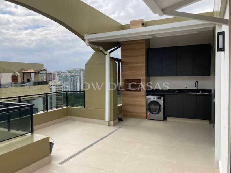 Cobertura à venda com 2 quartos, 105m² - Foto 2