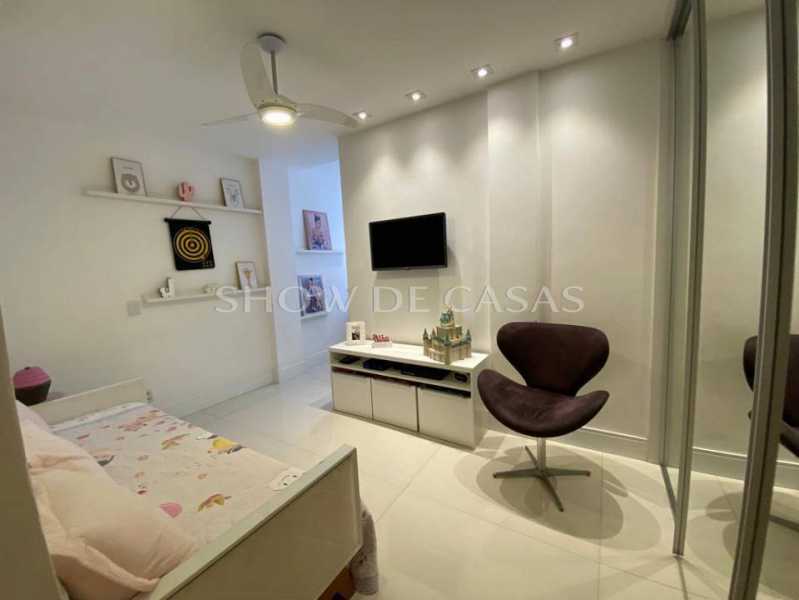 Apartamento à venda com 3 quartos, 90m² - Foto 11