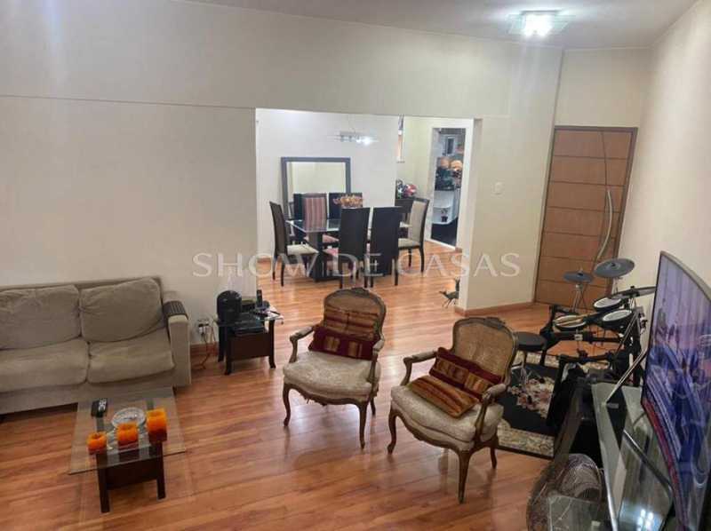 Apartamento à venda com 3 quartos, 110m² - Foto 2