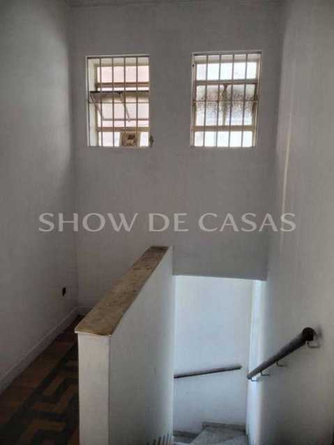 Casa à venda com 4 quartos, 210m² - Foto 14