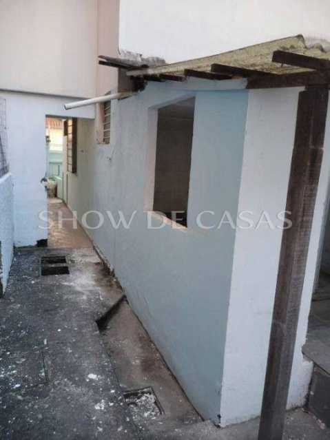 Casa à venda com 4 quartos, 210m² - Foto 4