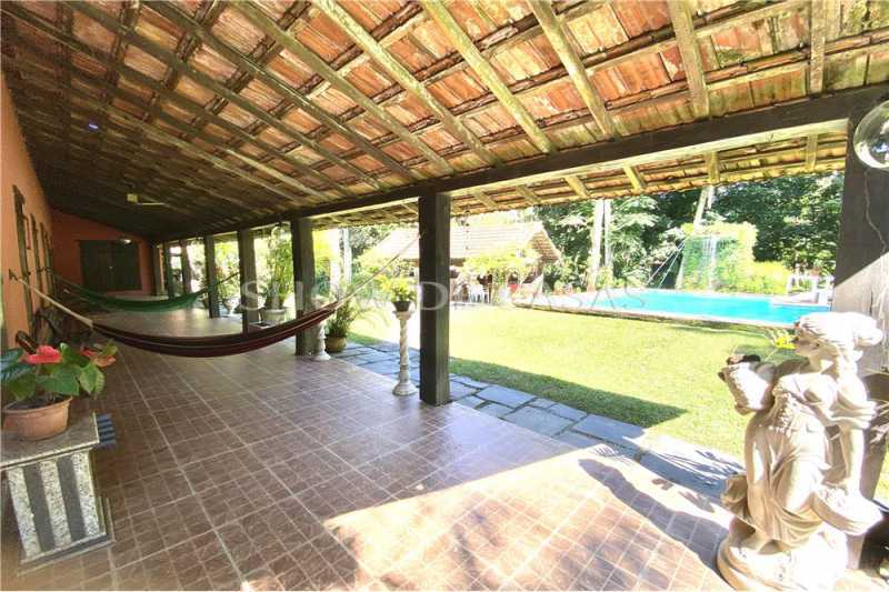 Chácara à venda com 5 quartos, 578m² - Foto 9