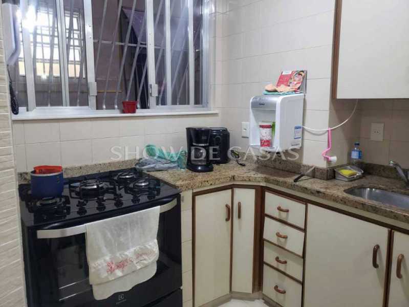 Apartamento à venda com 2 quartos, 70m² - Foto 14