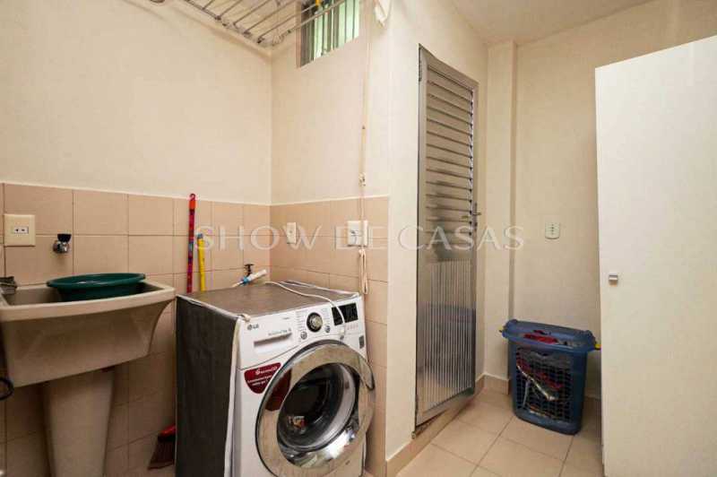 Apartamento à venda com 2 quartos, 70m² - Foto 16