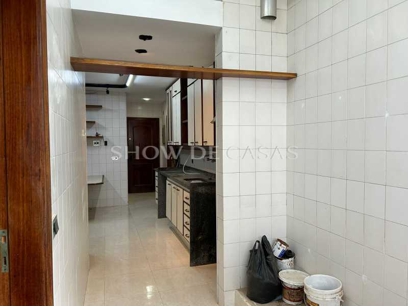 Apartamento à venda com 3 quartos, 138m² - Foto 25