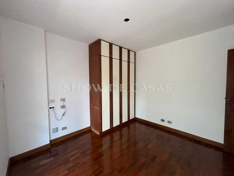 Apartamento à venda com 3 quartos, 138m² - Foto 20