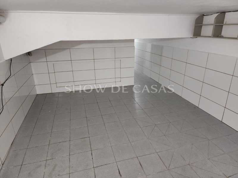 Casa à venda com 2 quartos, 110m² - Foto 17