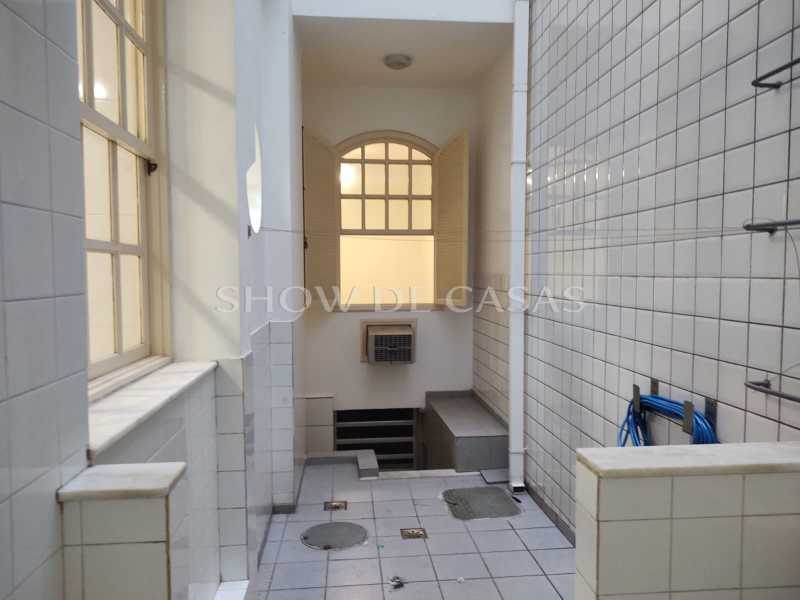 Casa à venda com 2 quartos, 110m² - Foto 14