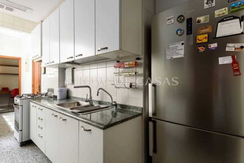 Apartamento à venda com 3 quartos, 108m² - Foto 16