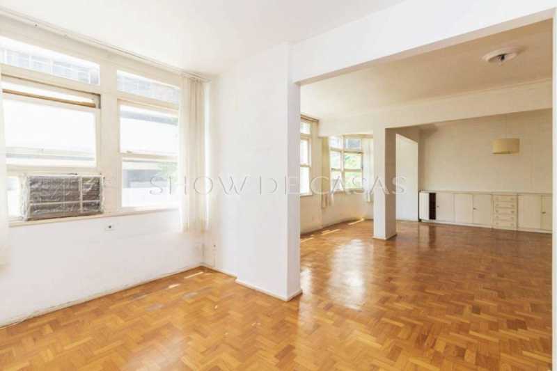 Apartamento à venda com 4 quartos, 160m² - Foto 3