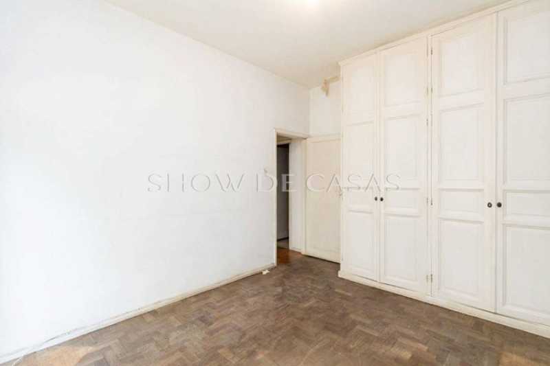 Apartamento à venda com 4 quartos, 160m² - Foto 13