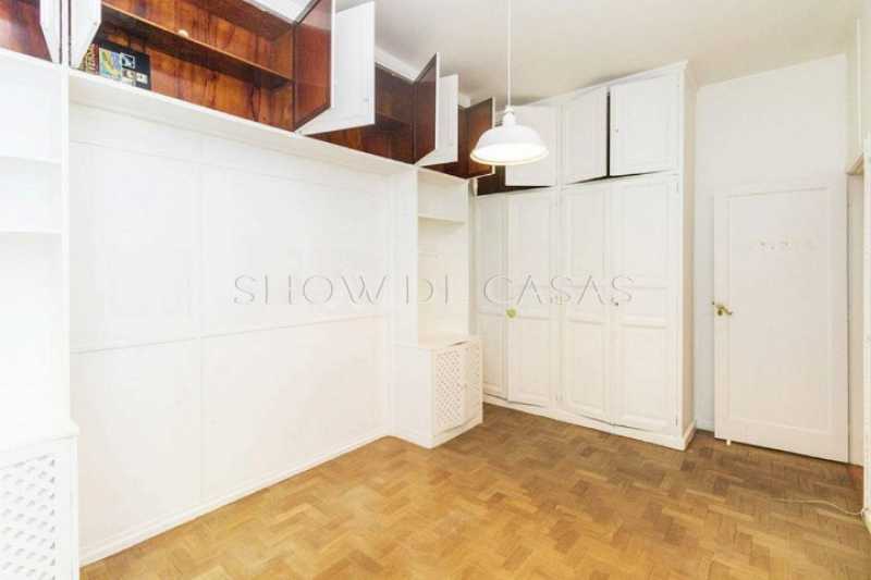 Apartamento à venda com 4 quartos, 160m² - Foto 15